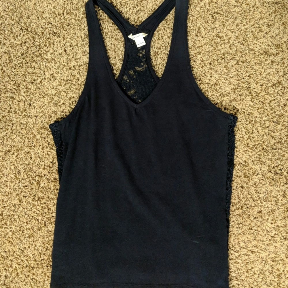Size L Aeropostale tank